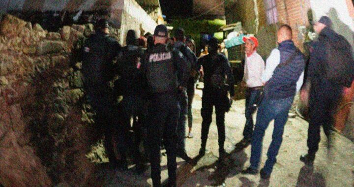 Atacan a policías capitalinos, fueron 15 contra 3