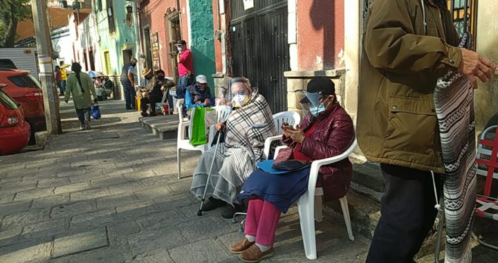 Cierra agosto con más de 17 mil casos de Covid