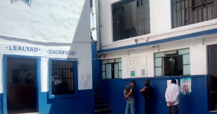 Detienen a choferes por riña