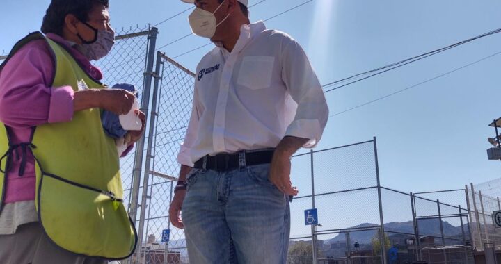 Le ‘jalan las orejas’ a candidato a síndico