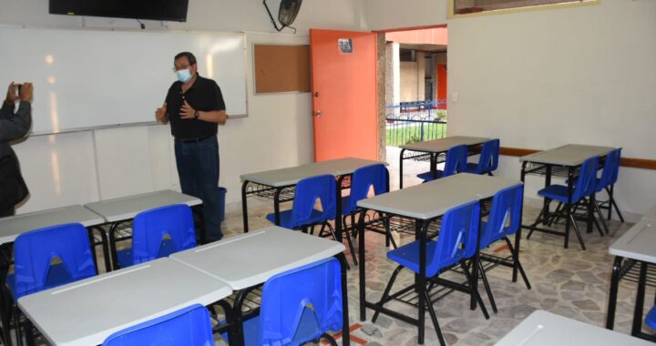 Hay que solidarizarnos con los padres, declara Delgado Zárate entorno al regreso a clases