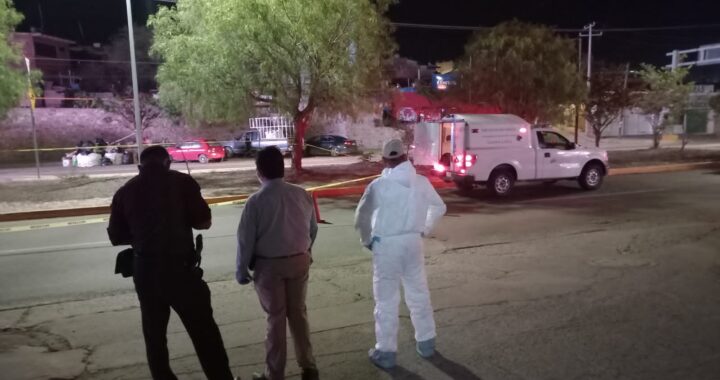 Lo atropella camioneta y muere