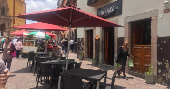 Decepciona a restauranteros día del padre