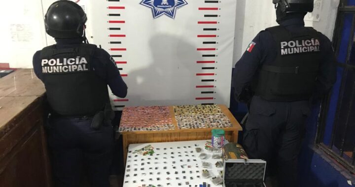 Decomisan mochila con droga