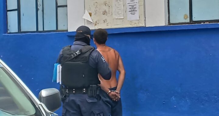 Por riña detienen a una mujer y un hombre