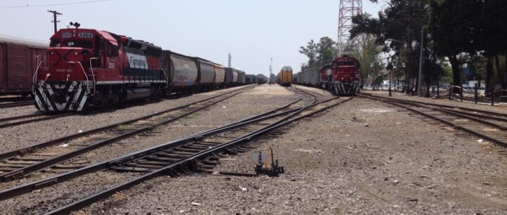 Proyectos como el ferroviario y el puente celanese apoya a la atracción de inversiones: gobernador