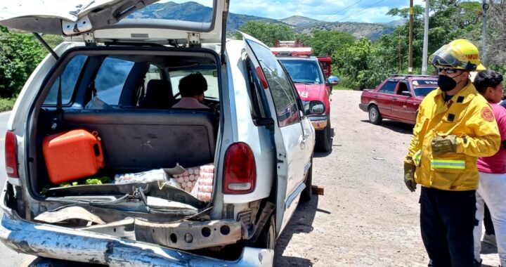 Cinco heridos en choque