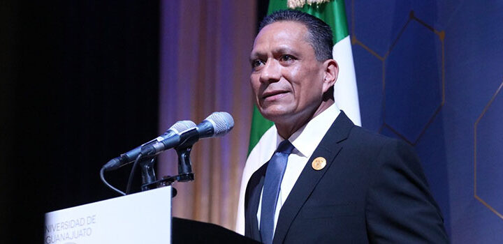 Rector UG es electo Vicepresidente de la Región México en la OUI