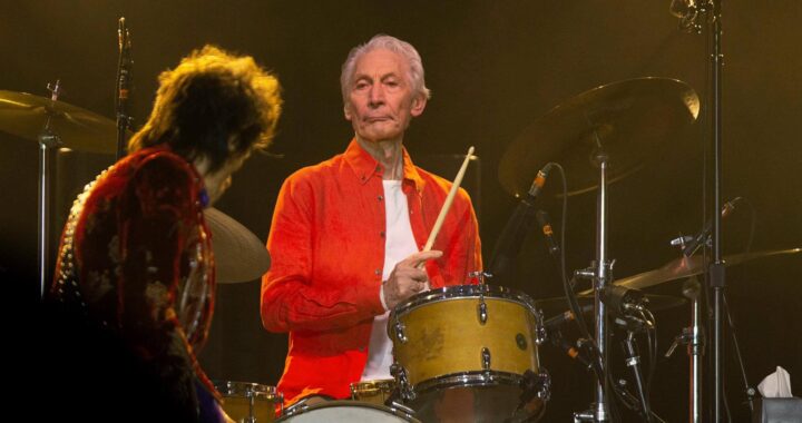 Cuando Charlie Watts se despidió de NY.  “Gracias por esperar”, dijo Mick Jagger