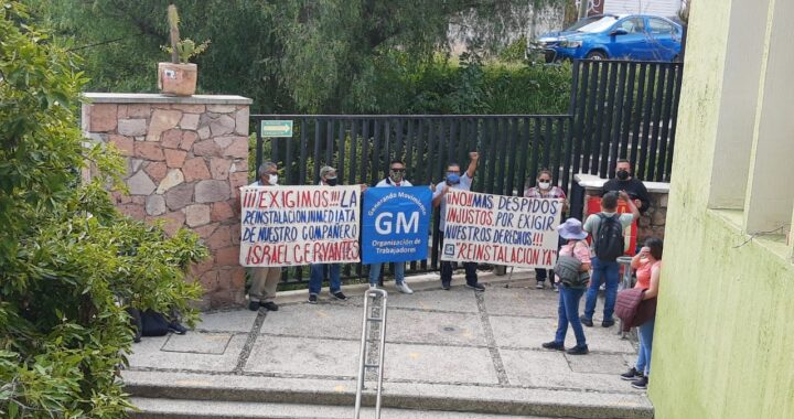 Se manifiestan empleados de GM para exigir reinstalación