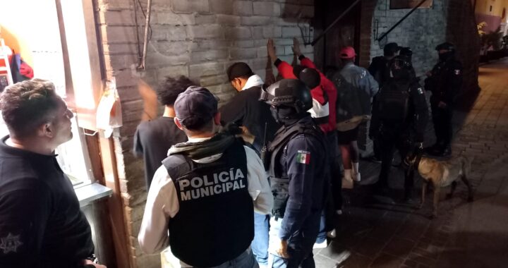 Decomisan droga y revisan bares