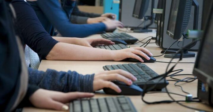 Dejan de lado el acceso a internet en las escuelas