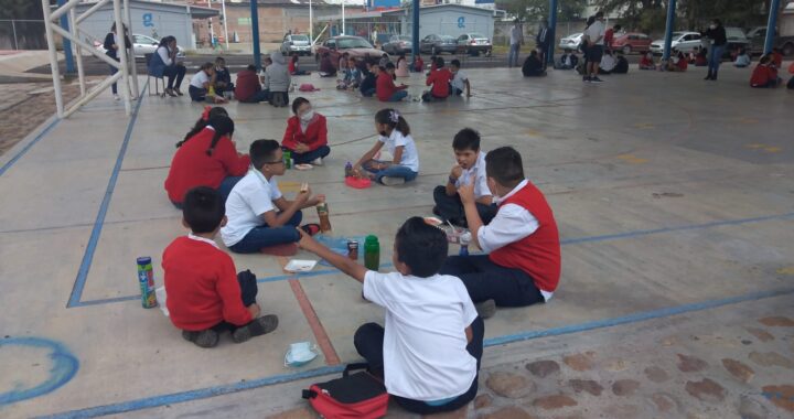 Escuelas de tiempo completo costarían 350 millones al estado