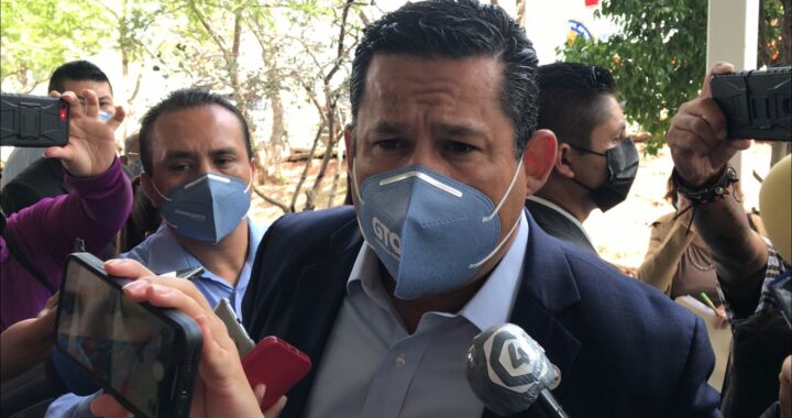 Gobernador respalda a la policía de Celaya tras abatir a sicarios