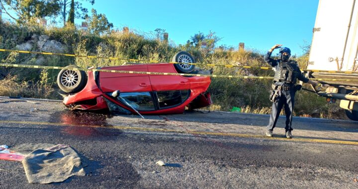 Fallece mujer en percance automovilístico