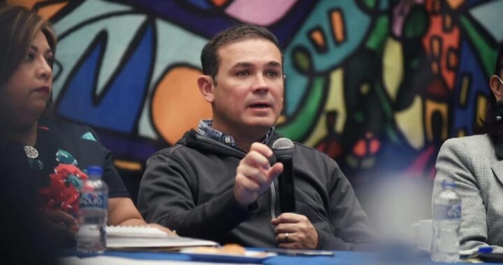 Plantean cambios de gobierno en el gabinete y Ayuntamiento capitalino