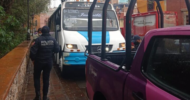 Acusan de hostigamiento a otro operador del Transporte Público