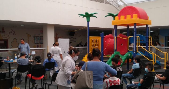 Más de 300 menores se amparan para ser vacunados contra Covid-19