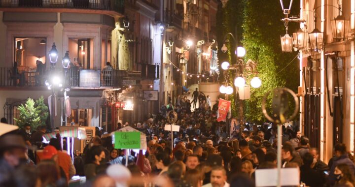 Pronostican la llegada de 188 mil turistas al estado por super puente