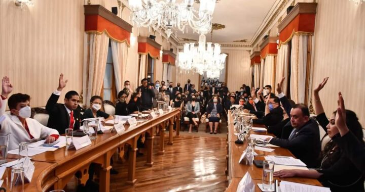 Sin definir si sesiones de Ayuntamiento regresan a la presencialidad