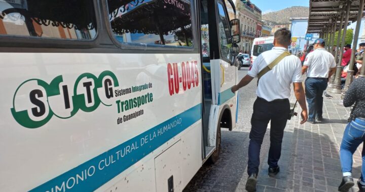 No se puede exigir al transporte público mejorar sino tienen recursos: alcalde