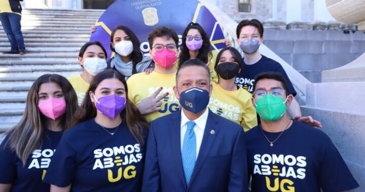 UG lanza multiplataforma estudiantil