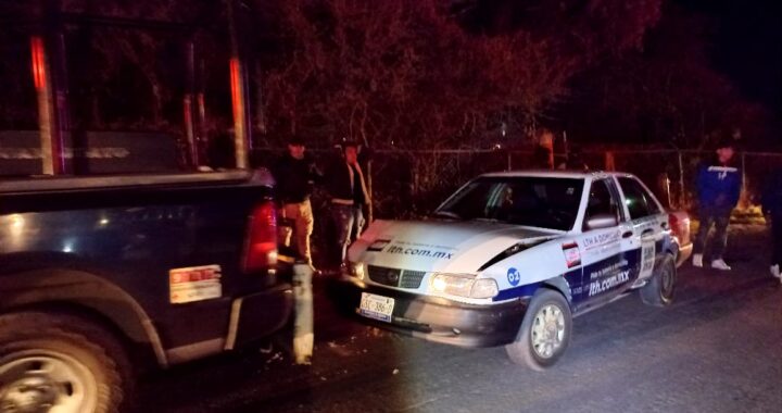 Chocan por escapar del Alcoholímetro