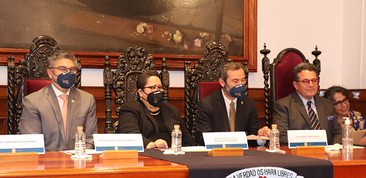 Generación UG 77-82 en Derecho, celebra 40 aniversario