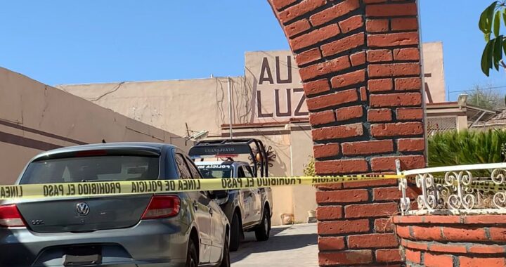 Reportan homicidio en motel de la capital