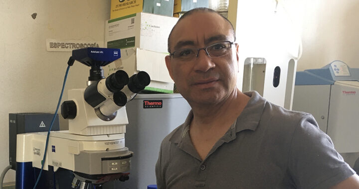 DOCTOR UG OBTIENE BECA EN STANFORD