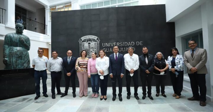Firman UG y ASTAUG convenio de Contrato Colectivo