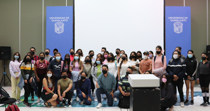 “Creativity talks” actividad que involucra a la comunidad UG en emprendimiento
