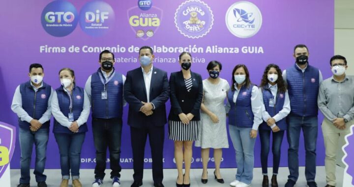 Alianza GUIA del DIF Estatal y CECyTE firman convenio