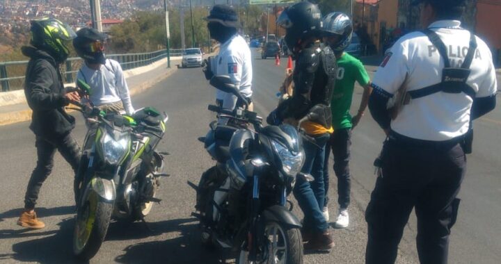 Tratan de evitar accidentes viales en la capital