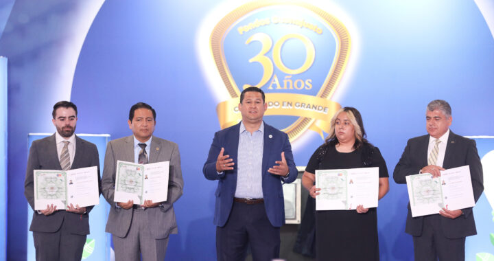 Presenta gobernador programa de ‘Energía Limpia’