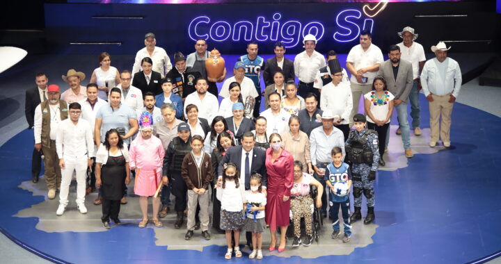 Presenta Diego Sinhue su cuarto informe de gobierno