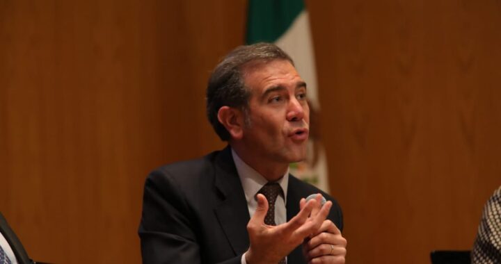 Llama Lorenzo Córdova a elecciones libres y auténticas