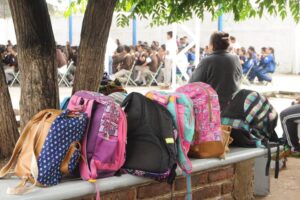 La administración capital a favor del operativo mochila, pero hay limitaciones por derechos humanos