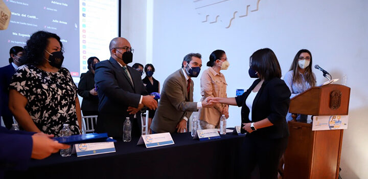Analiza UG medios alternos de solución de conflictos en Encuentro Universitario Internacional
