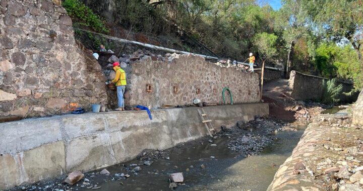 Reparación del Camino Antiguo va al 60 por ciento