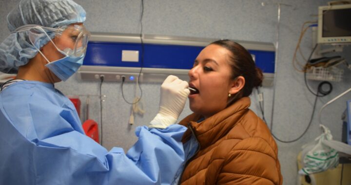 Invita gobierno capitalino a la población, a realizarse la prueba de COVID