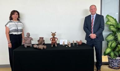 Gobierno de México recibe 12 piezas arqueológicas de origen mexicano de la Fundación del Museo de Albuquerque
