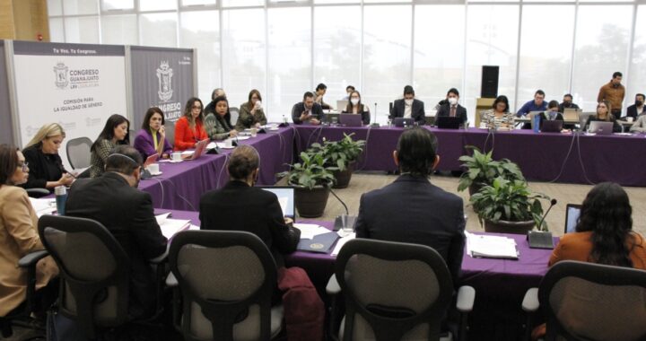 Más de mil 300 mujeres padecen violencia vicaria