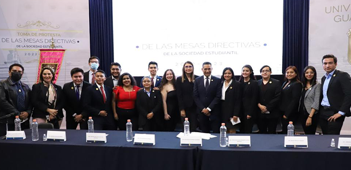 Mesas Directivas de la sociedad estudiantil rinden protesta ante la comunidad UG