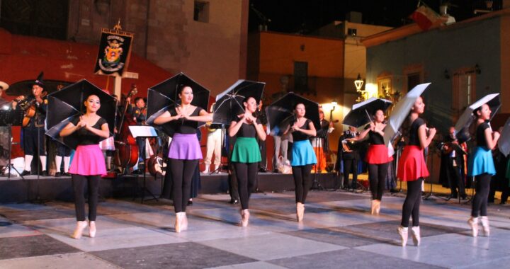 La Estudiantina en “El País de los Sueños”