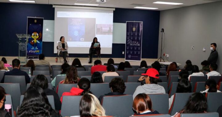 UG presenta dos libros, fruto del trabajo de docentes del Campus Celaya-Salvatierra 