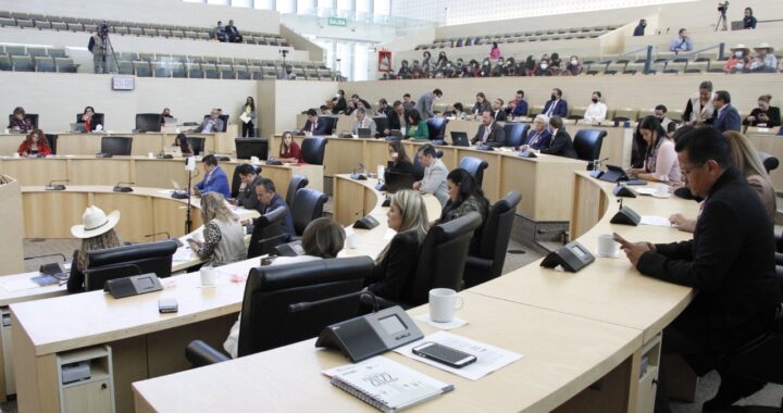 Aprueba Congreso exhorto al gobernador para declarar patrimonio a las manifestaciones culturales precursoras del FIC