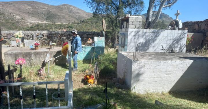 Realiza Servicios Públicos operativo de limpieza en panteones
