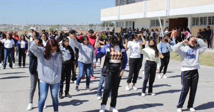 Inician pláticas de prevención contra las adicciones en las escuelas