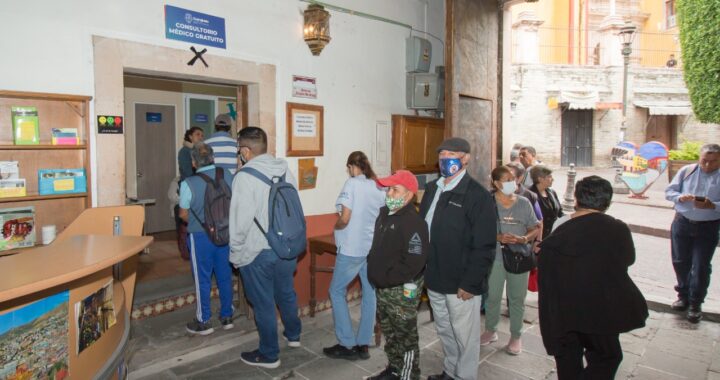 Vacunan a 3 mil personas contra la influenza en 16 días